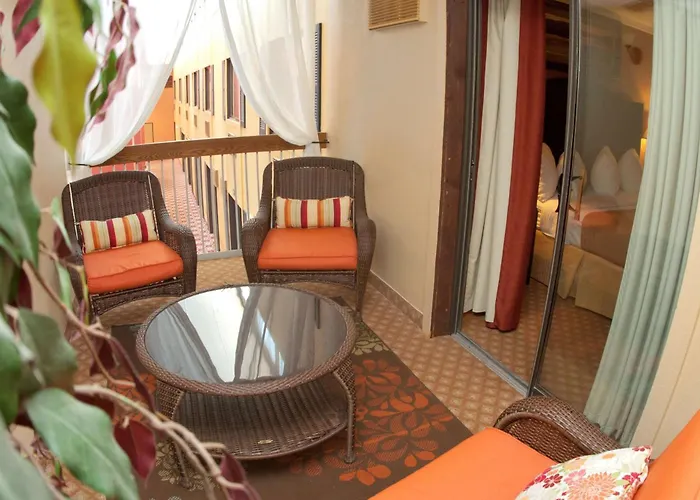Roosevelt Grand Dakota Surestay Collection By Best Western